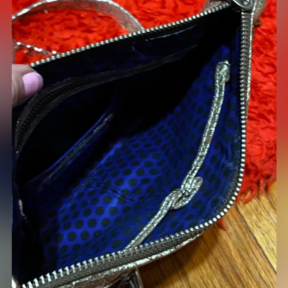 Gorgeous Rebecca Minkoff shoulder bag/purse,marbled shiny platinum gold pattern - Picture 11 of 13